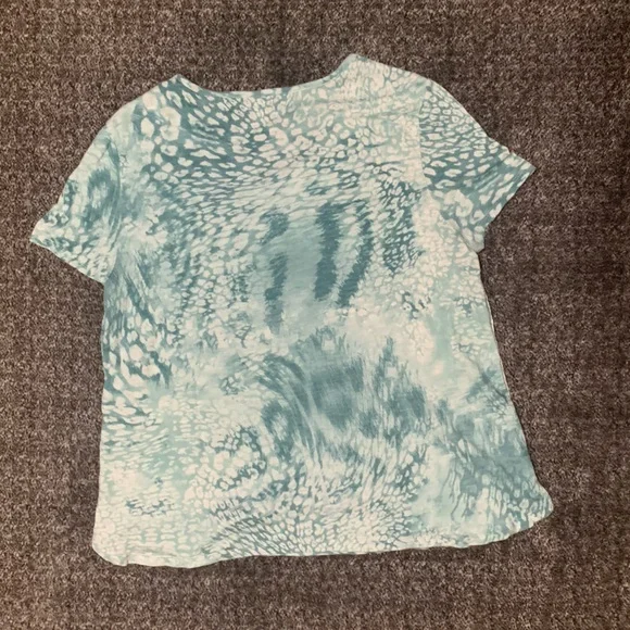 Chico's Green/Aqua Patterned T-Shirt - Picture 2 of 3
